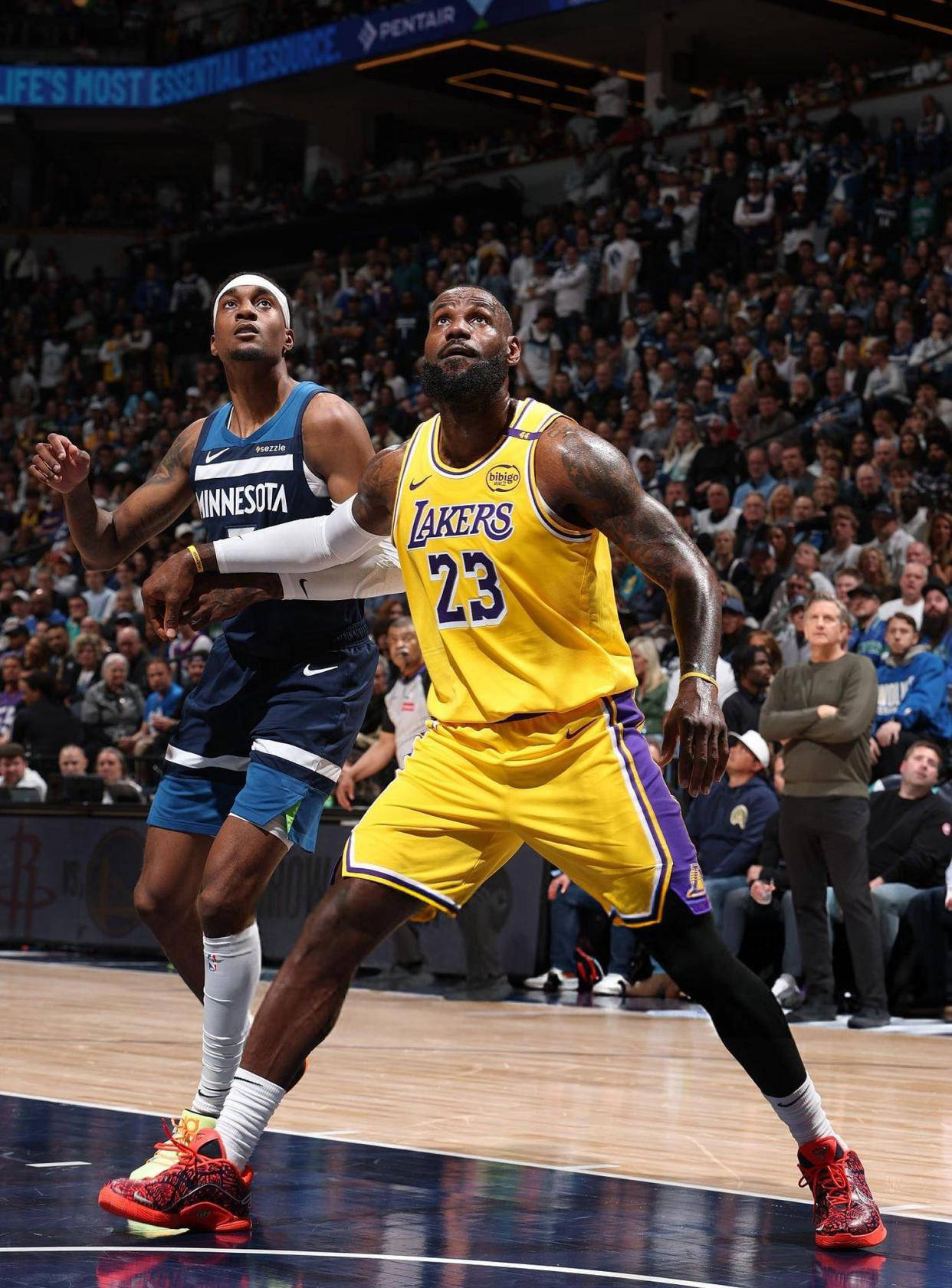 詹姆斯重要时刻险胜，日本队带队取胜！气势如虹延续的简单介绍-九游游戏