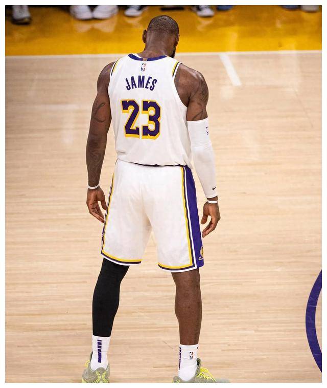 詹姆斯在TL比赛中重要助攻,大比分获胜引发热议!引发球迷热议的简单介绍-九游游戏